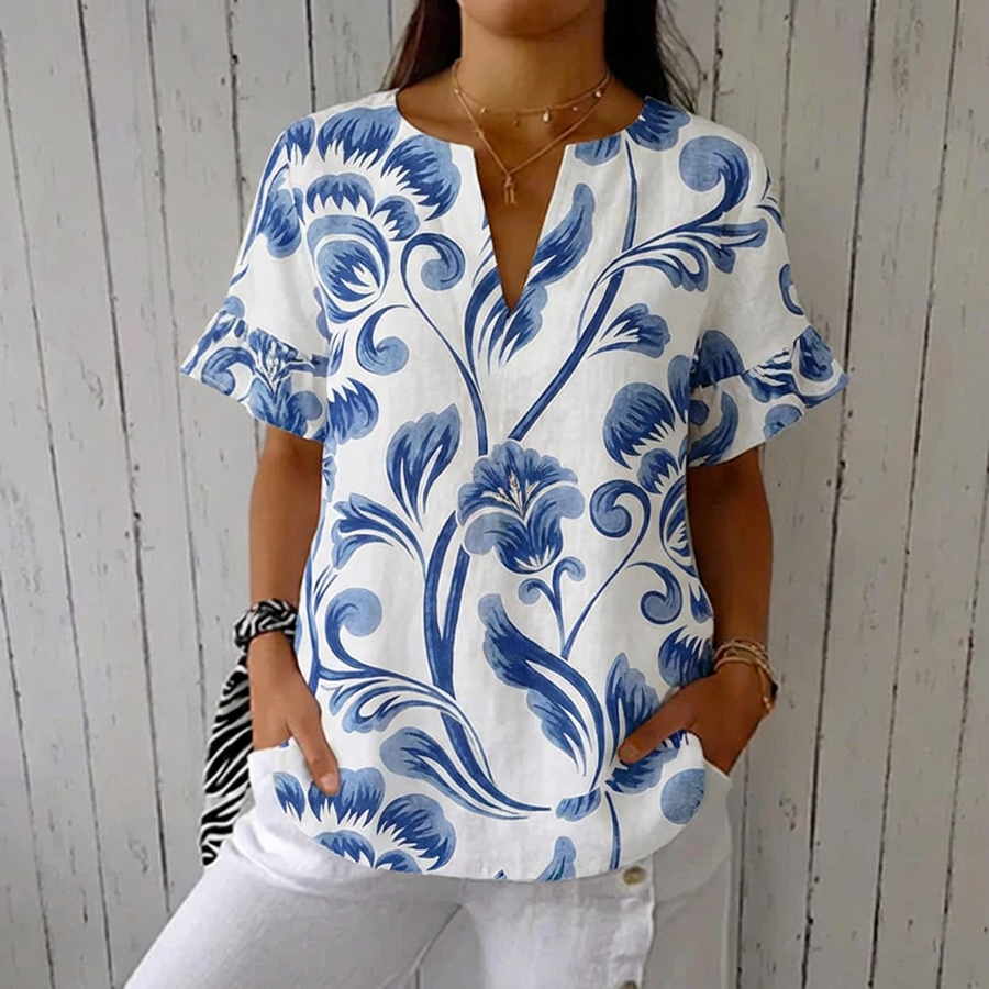Kiona - Elegant Blouse With Floral Print