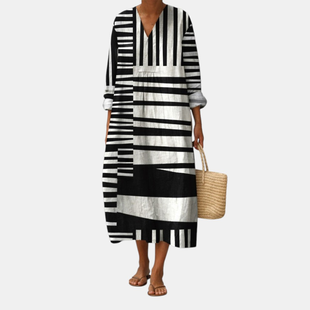 Lærke™ | Chic Graphic Dress